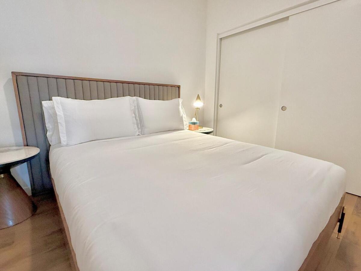Aparthotel 3 Bedroom 2 Bath Westwood